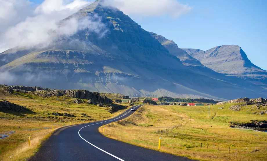 Carreteras circulares por Islandia