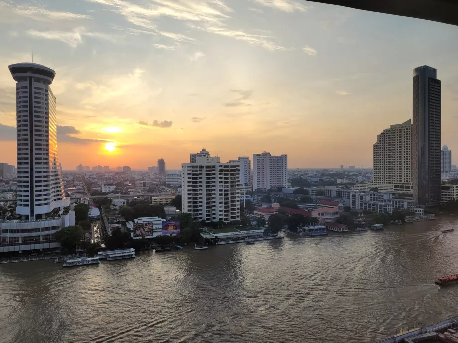 Vista de la habitación en Royal Orchid by Sheraton