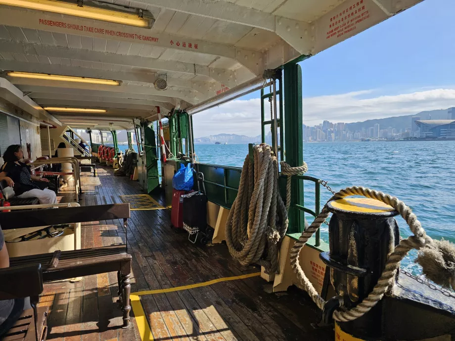 Cubierta inferior del Star Ferry