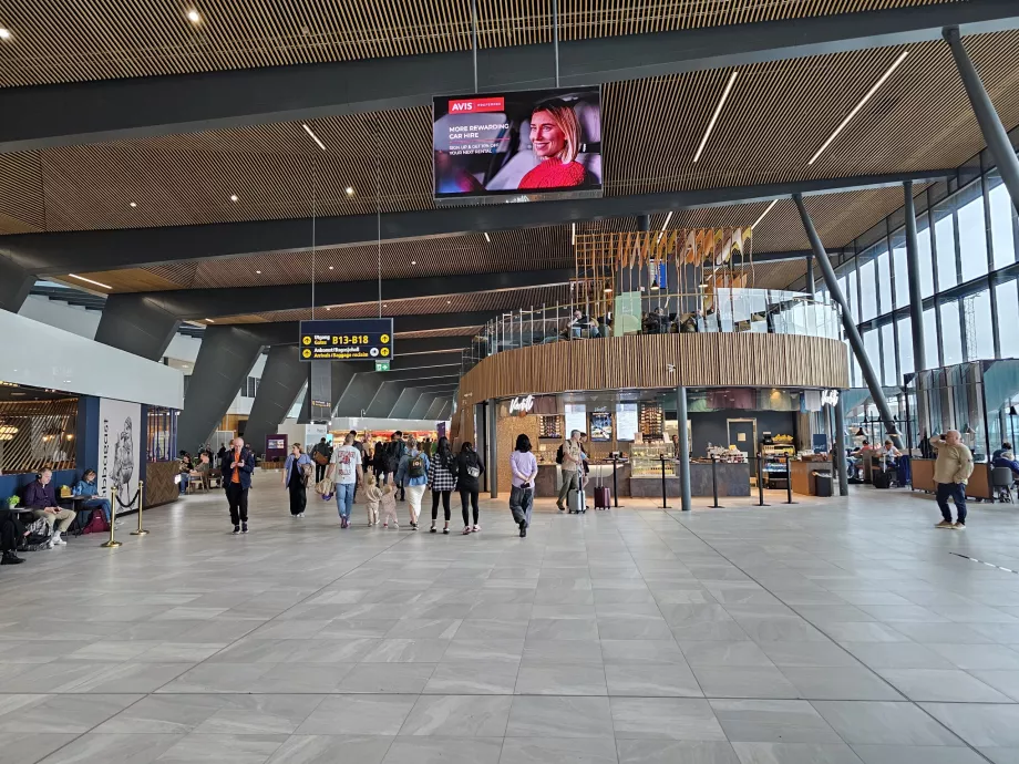 Zona de tránsito del aeropuerto de Bergen