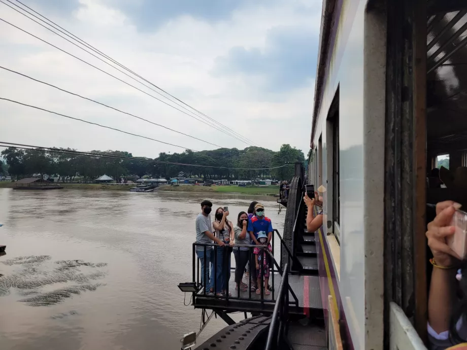 Conducción por el puente