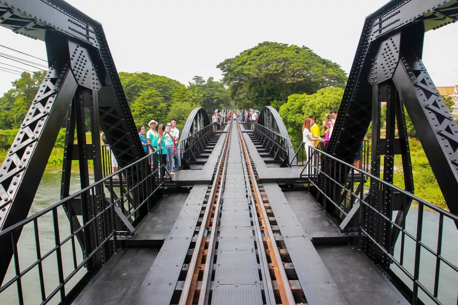 Puente sobre el río Kwai