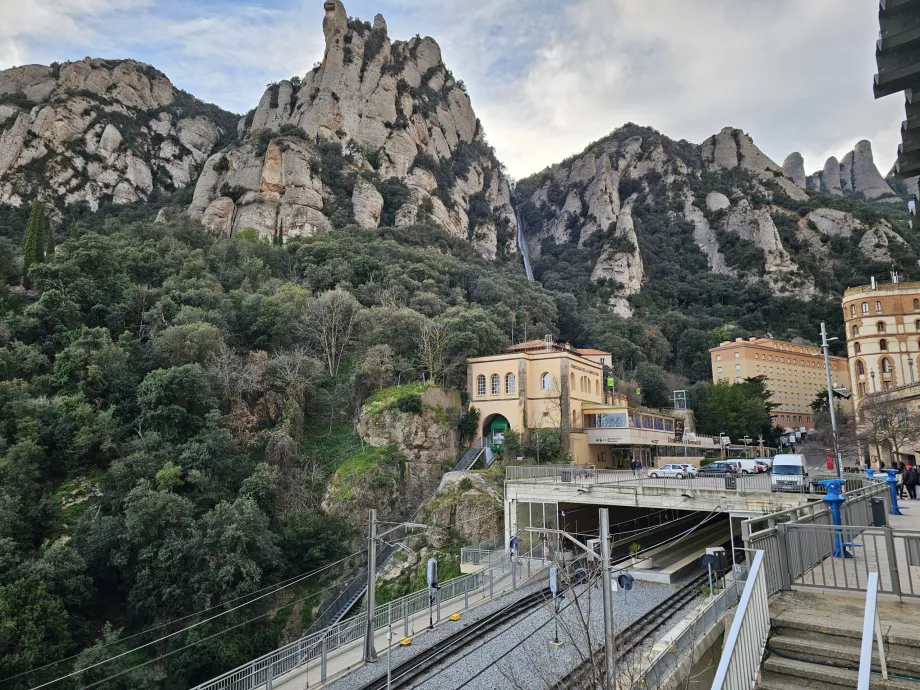 Estación del teleférico del Monasterio de Montserrat