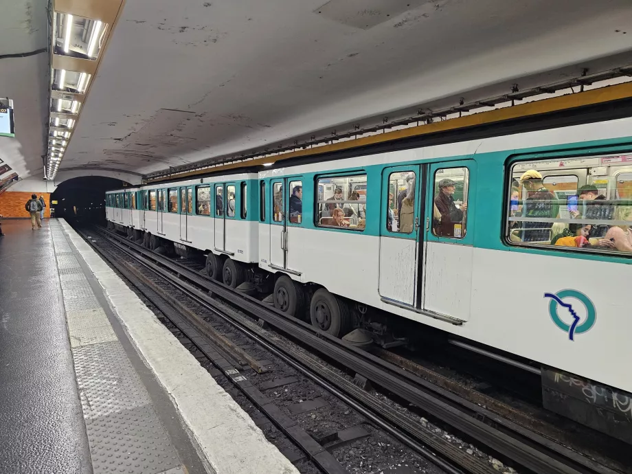 Metro de París