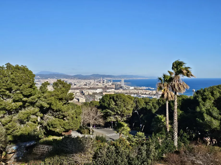 Vista de Barcelona desde el Castell de Montjuic