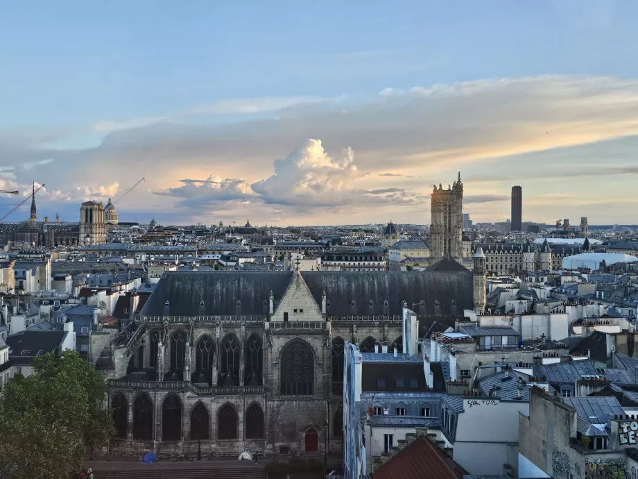 Vista de Notre-Dame desde el Centro Pompidou