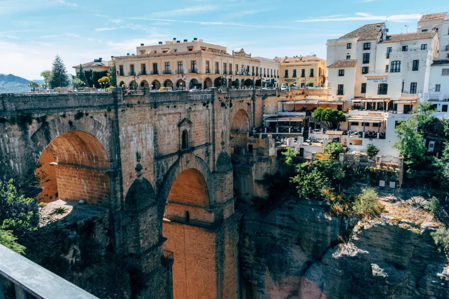 Puente Nuevo desde las murallas