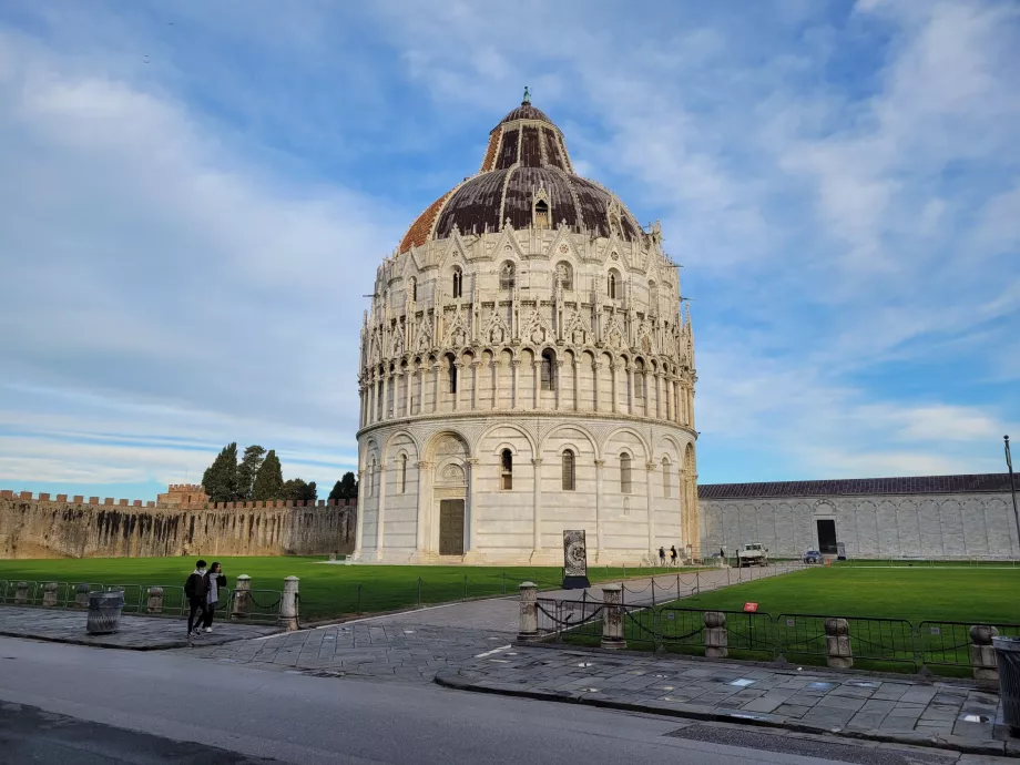 Baptisterio de San Juan Bautista