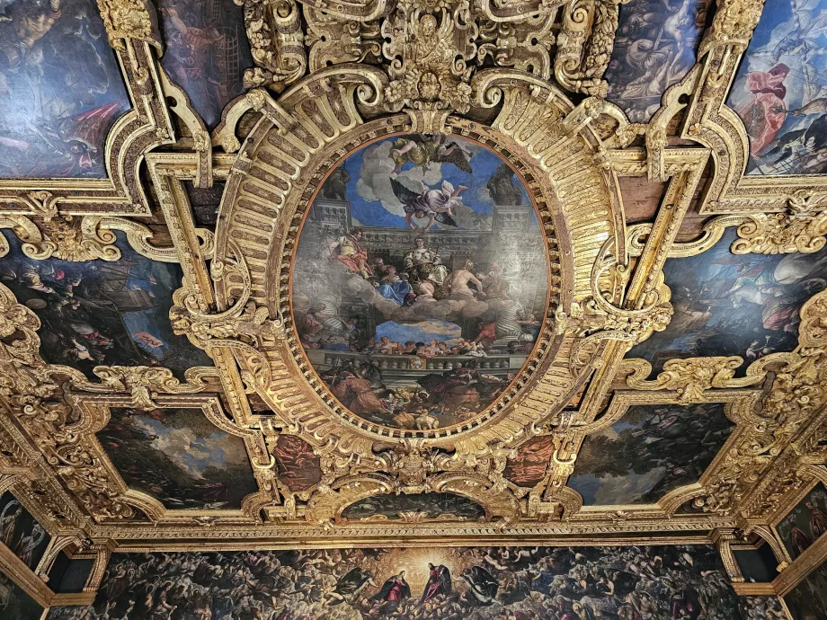 Gran Sala del Consejo en el Palacio Ducal