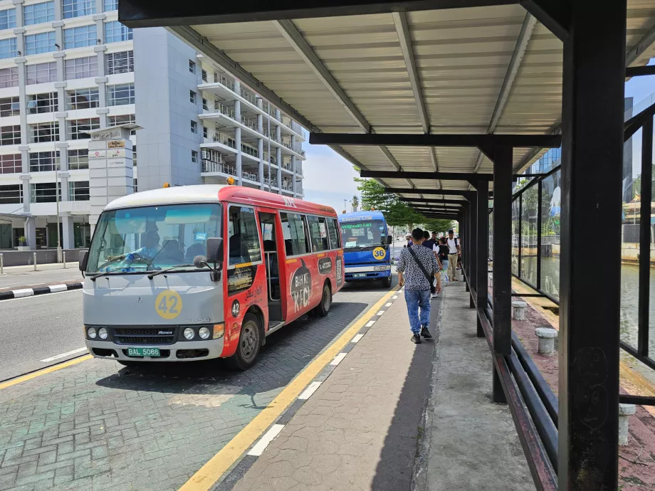 Estación de autobuses BSB