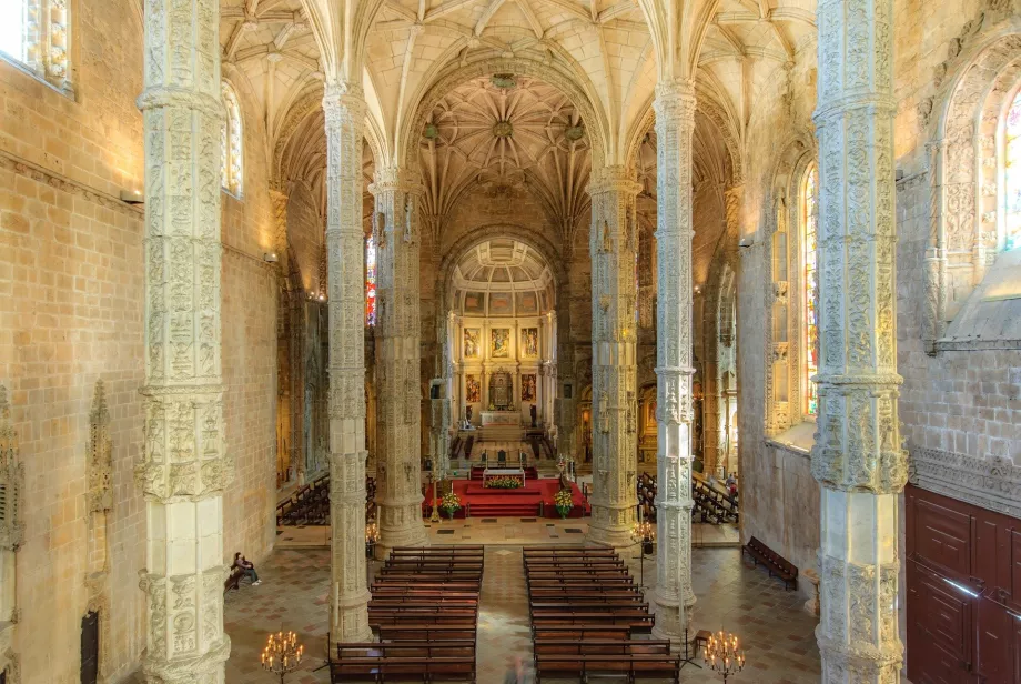 Interior de la iglesia de Santa María, Mosteiro dos Jeronimos