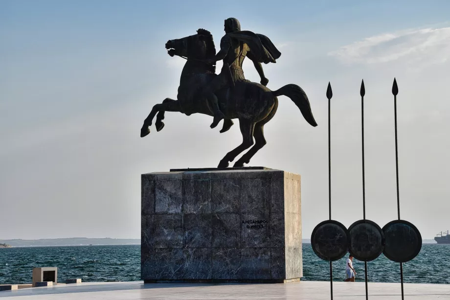 Estatua de Alejandro Magno