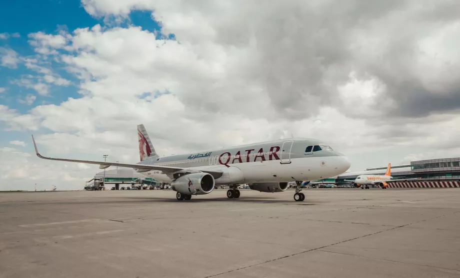 Qatar Airways A320