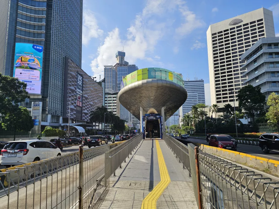 Estación de autobuses TransJakarta