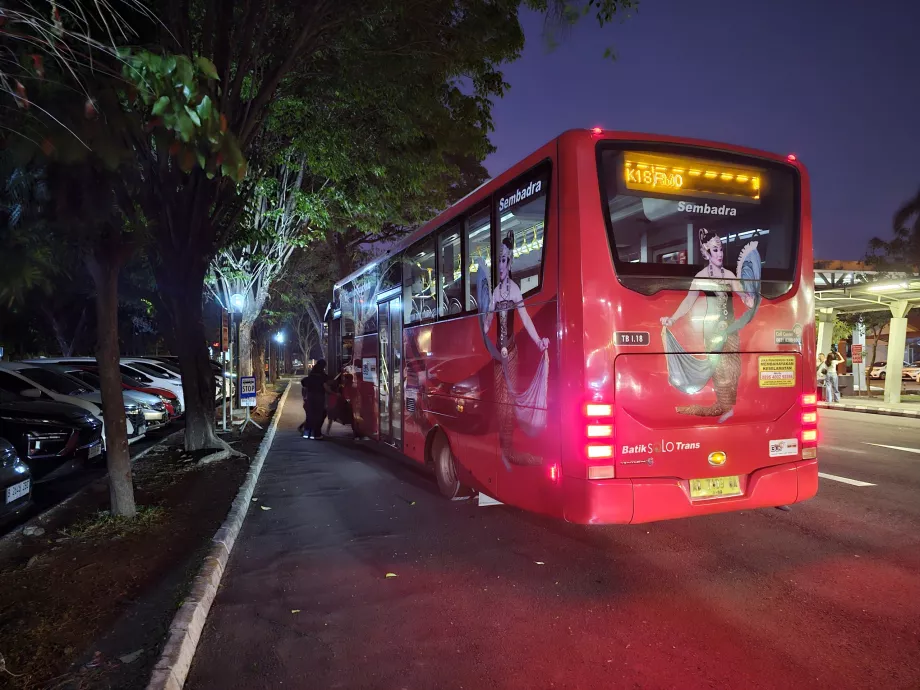 Parada de autobús K1S