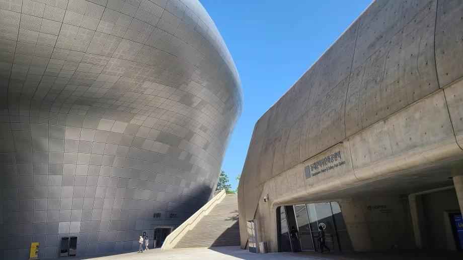 Plaza del Diseño de Dongdaemun