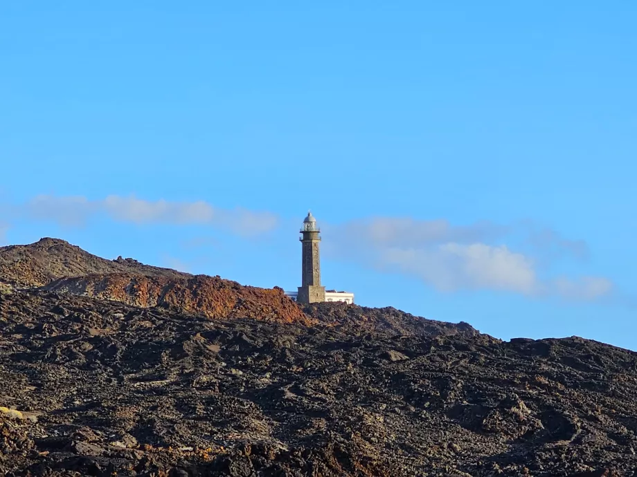 Paisaje de lava en torno al Faro de Orchilla