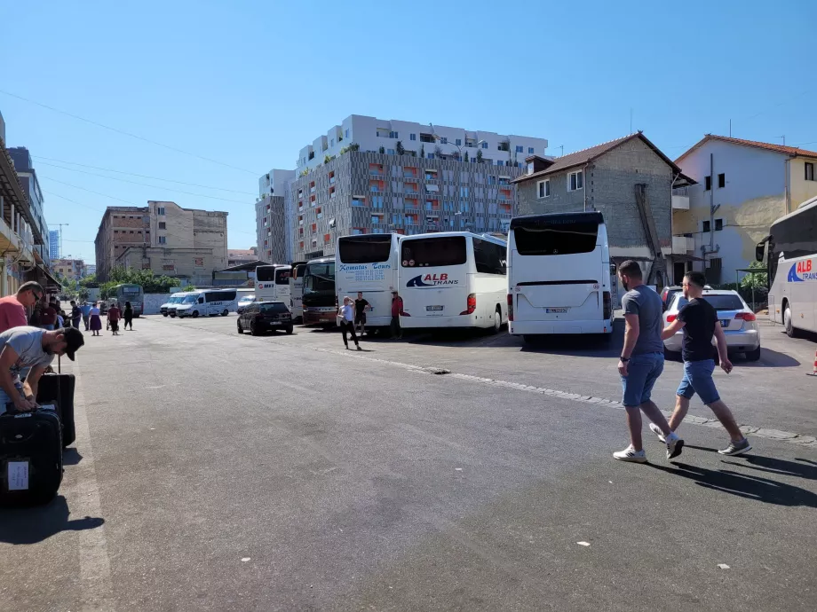 Estación internacional de autobuses