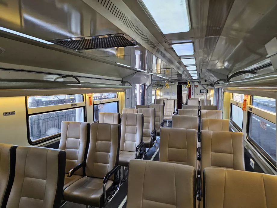 Interior del tren