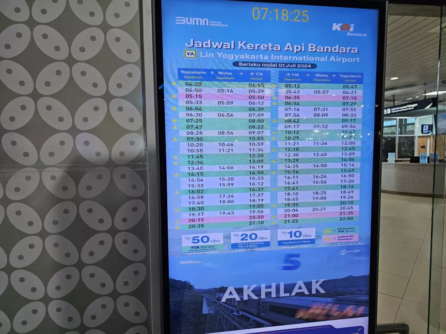 Horario de trenes a/desde YIA