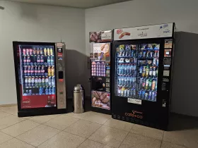 Máquinas expendedoras en el aeropuerto de Brno