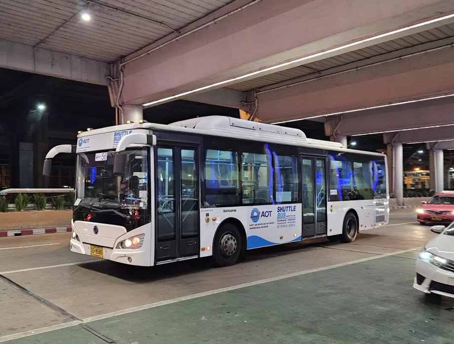 Autobús de enlace entre los aeropuertos de Don Mueang y Suvarnabhumi