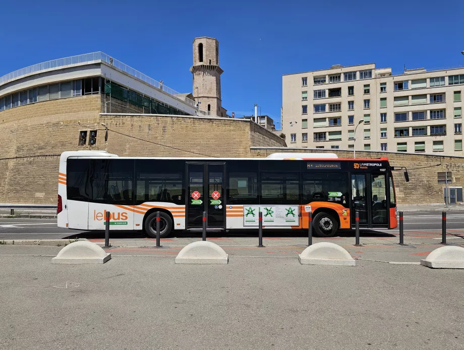 Autobús público en Marsella