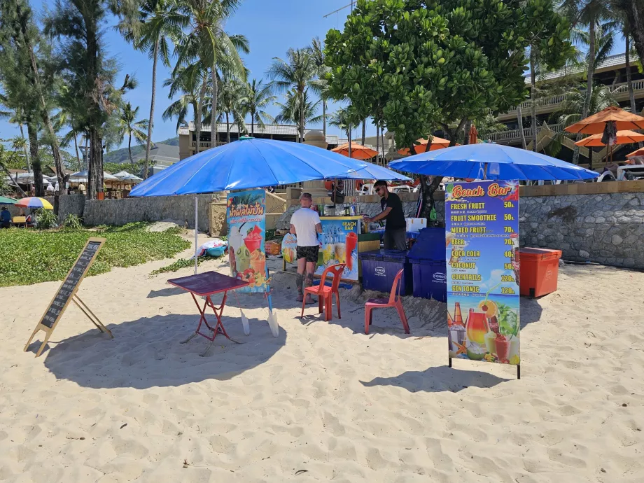 Refrescos en la playa, complejo de Kata