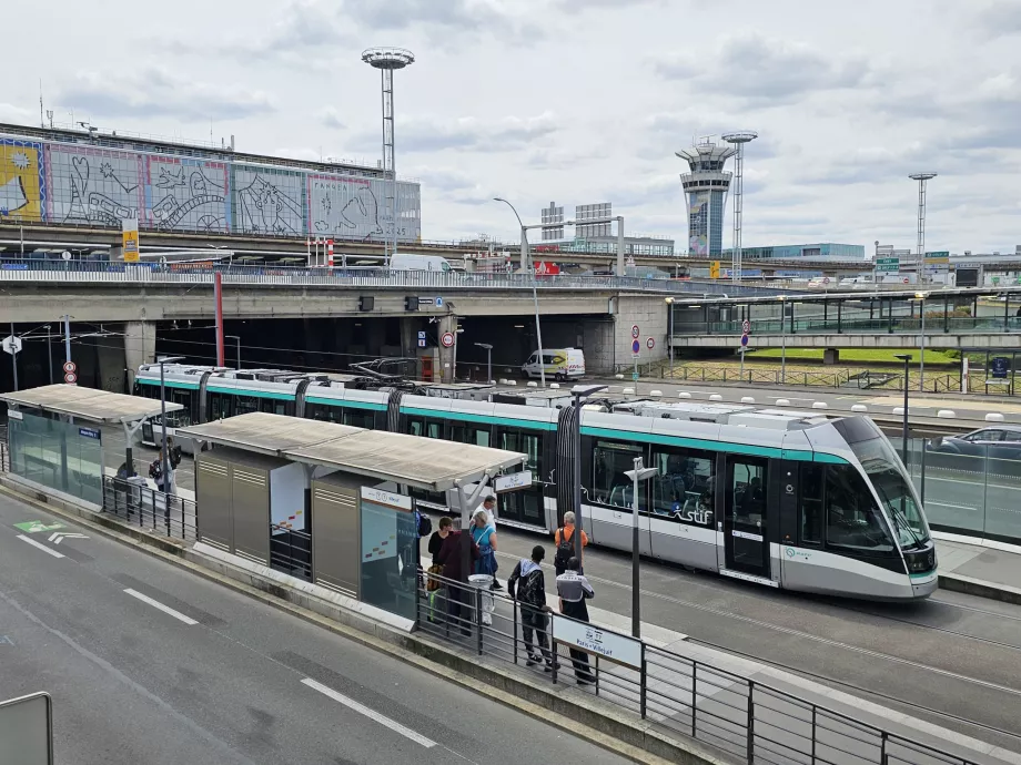 Tranvía T7, el centro de París está hacia la derecha