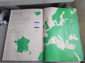 Mapa de destinos en la revista de a bordo