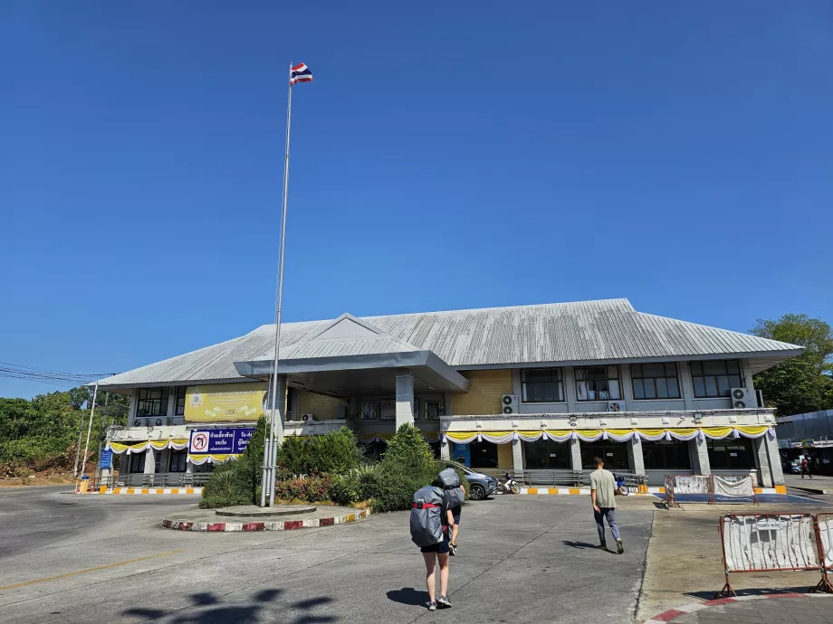 Terminal de autobuses 2