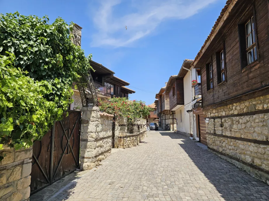 Calles de la antigua Nessebar