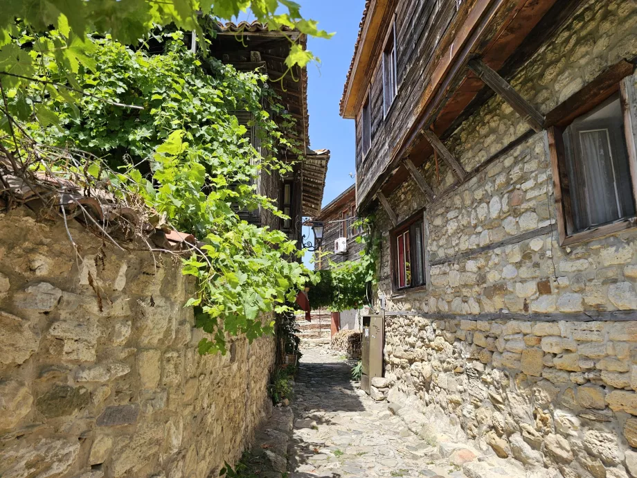 Calles de la antigua Nessebar