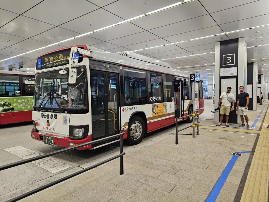 Autobús de transporte público