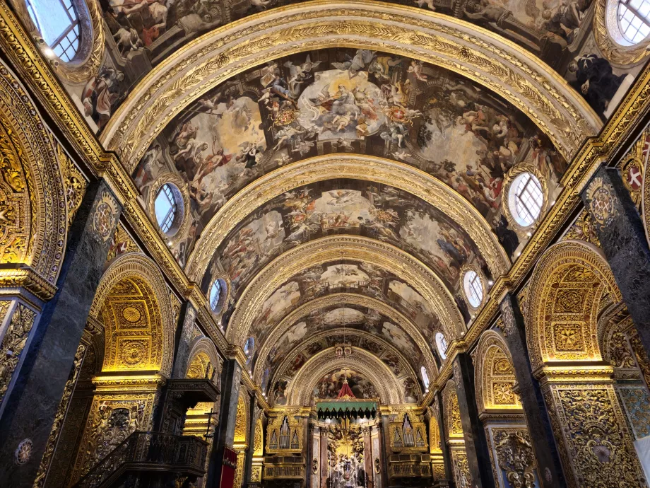 Pinturas del techo, Catedral de San Juan