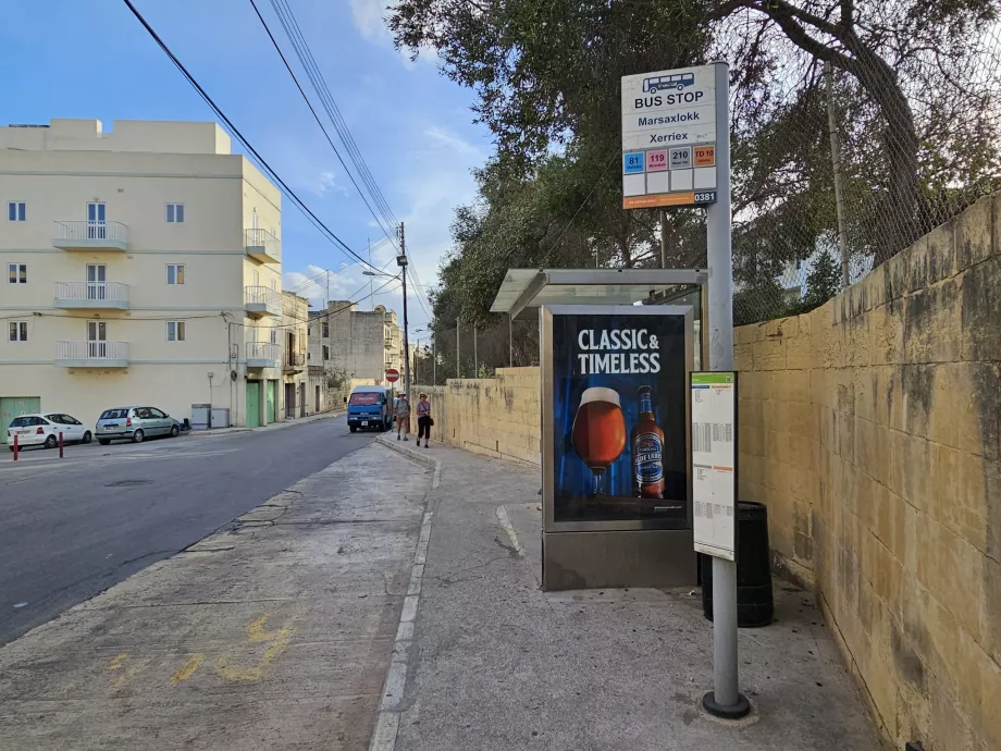 Parada de autobús en Malta