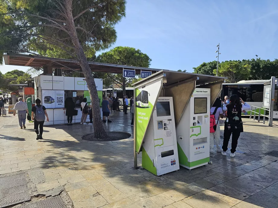 Máquinas expendedoras - Estación de autobuses de La Valeta