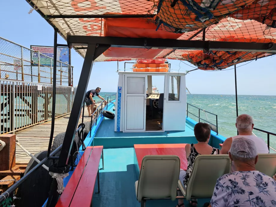 Interior del barco