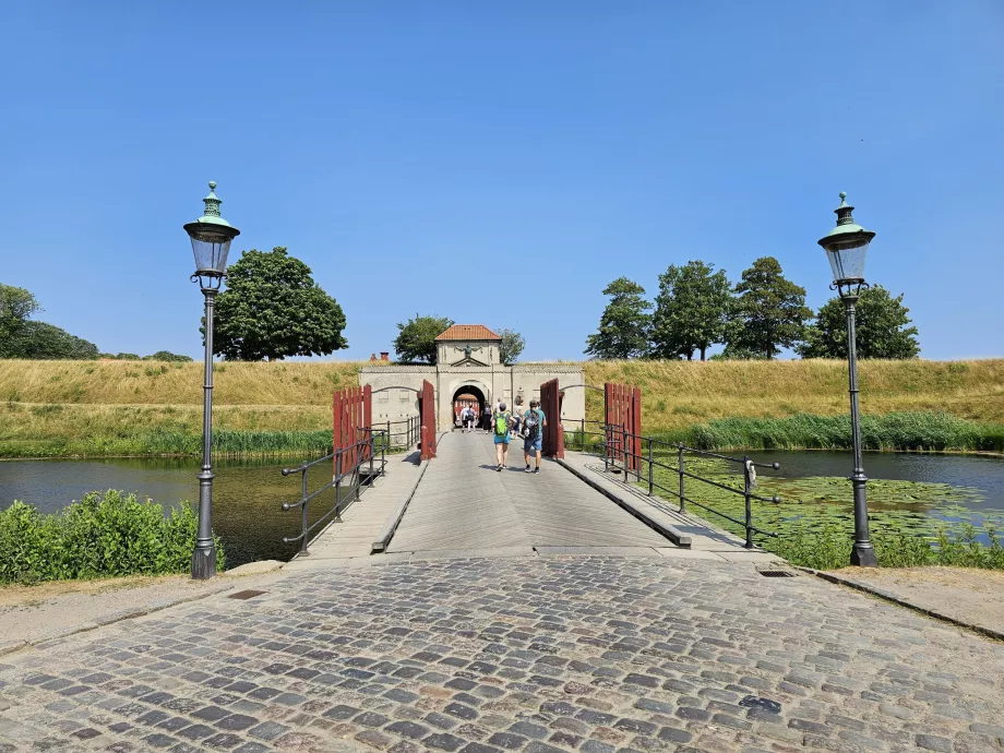 Entrada a la fortaleza de Kastellet