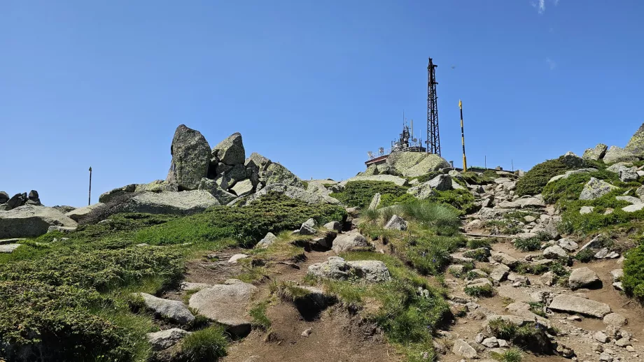 El pico más alto de los montes Vitosha - "Cherni vrh"