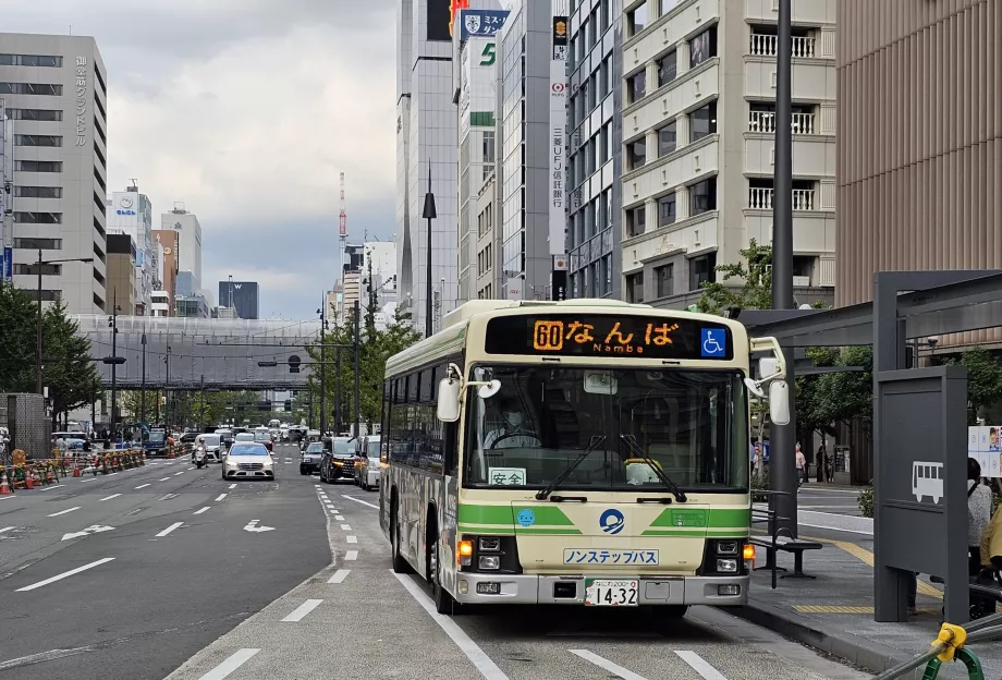 Autobús de transporte público