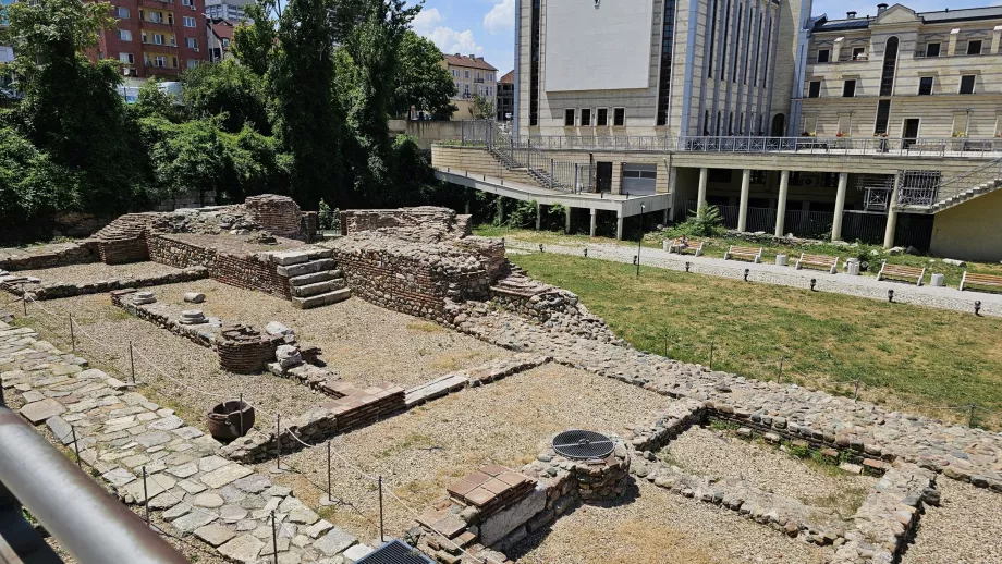 Excavaciones en la iglesia de San José